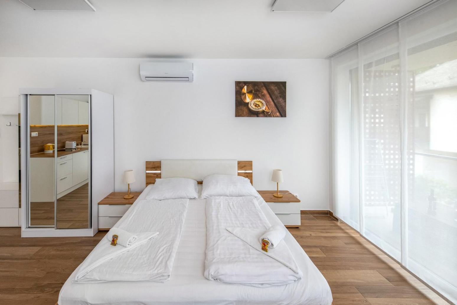 Anchor Apartman By HelloБалатонлеле Екстериор снимка